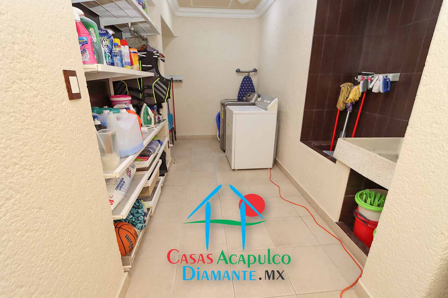 Villa Emiliano - Área de servicio 3